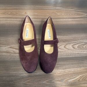 Ann Taylor Burgundy Suede Mary Jane Flats
